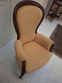 Poltrona Stile Vittoriano in Legno Massello