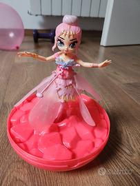 Crystal Flyers, Magica Bambola Volante Rainbow Gli