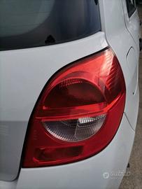 Fanale posteriore destro RENAULT CLIO del 2008