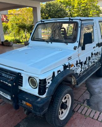 Suzuki samurai passo lungo