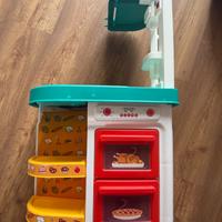 Cucina giocattolo per bambini