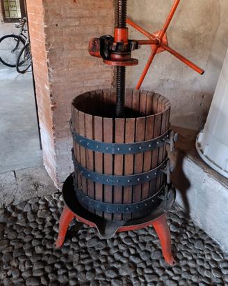 tini vecchi e torchio