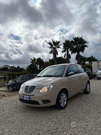 Lancia Ypsilon 1.3 MJT 75 CV Oro Giallo