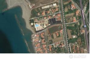 Lotto terreno mq. 3800 progetto approvato