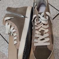 Sneakers camoscio nuove n.36