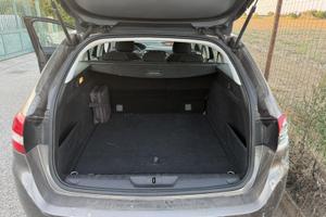 Peugeot sw 1.5 blue diesel