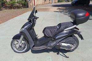 Scooter Peugeot Geopolis 400