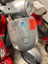 Piaggio Vespa 50 LX 4T