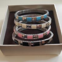 Bracciali