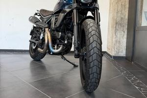 DUCATI SCRAMBLER NIGHTHSHIFT