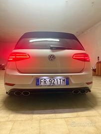 Volkswagen Golf 7.5 R-Line 1.0 TSI – Elaborata 230