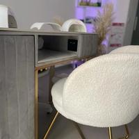 tavolo per manicure più sedia