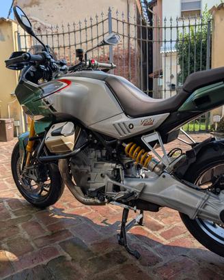 Moto Guzzi V100 Mandello S 12/2022 S – 23.000 km