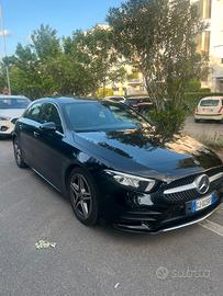Mercedes Classe A 180 Premium allestimento AMG