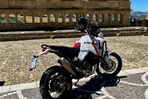 Ducati DesertX 2023