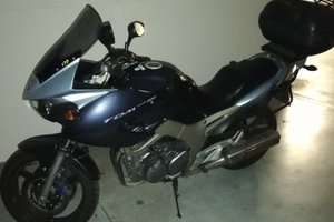 Yamaha tdm 900 anno 2004