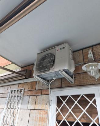 Climatizzatore Mitsubishi Electric inverter 12000