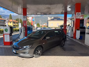 Opel Astra 1.6 SW ANNO 2019 EURO 6 MANUTENZIONE CO