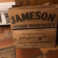 Vecchia cassa Whiskey Jameson