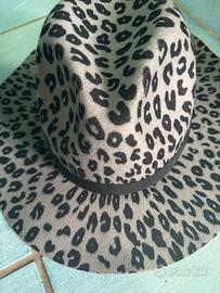 Cappello western leopardato