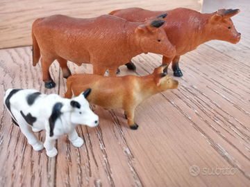 Animali gioco, presepe fattoria - mucche e vitelli