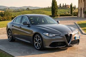 Alfa Romeo Giulia Veloce Q4 AT8 210cv
