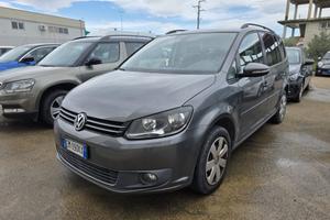 Volkswagen Touran Business 1.4 TSI DSG Highline351