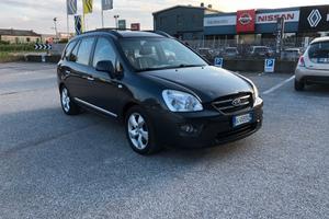 Kia Carens 2.0 16V CRDi VGT LX Family