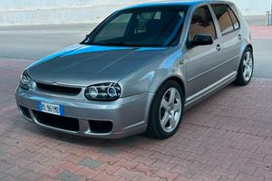Golf 4