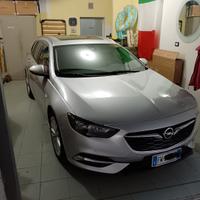 opel insignia B 1.6 cdti 136 cv automatica 2019