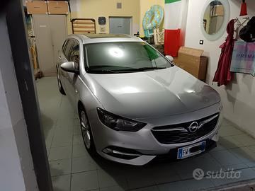 opel insignia B 1.6 cdti 136 cv automatica 2019