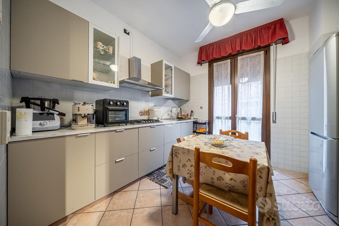 Appartamento – Modena, San Faustino, San Faustino-Madonnina-Quattro Ville - Vista 5
