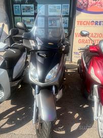 Yamaha X-Max 250
