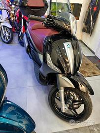 Piaggio Beverly 350 Sport abs