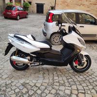 kymco xciting 300i R