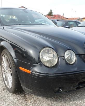 RICAMBI JAGUAR S-TYPE 2.7D V6 SPORT ANNO 2004