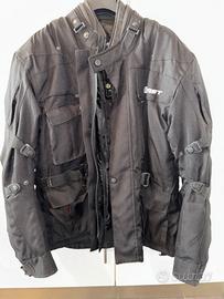 giacca moto befast e pantaloni befast