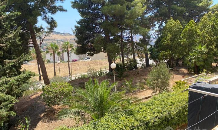 Appartamento molto ampio (130 mq) fontanelle