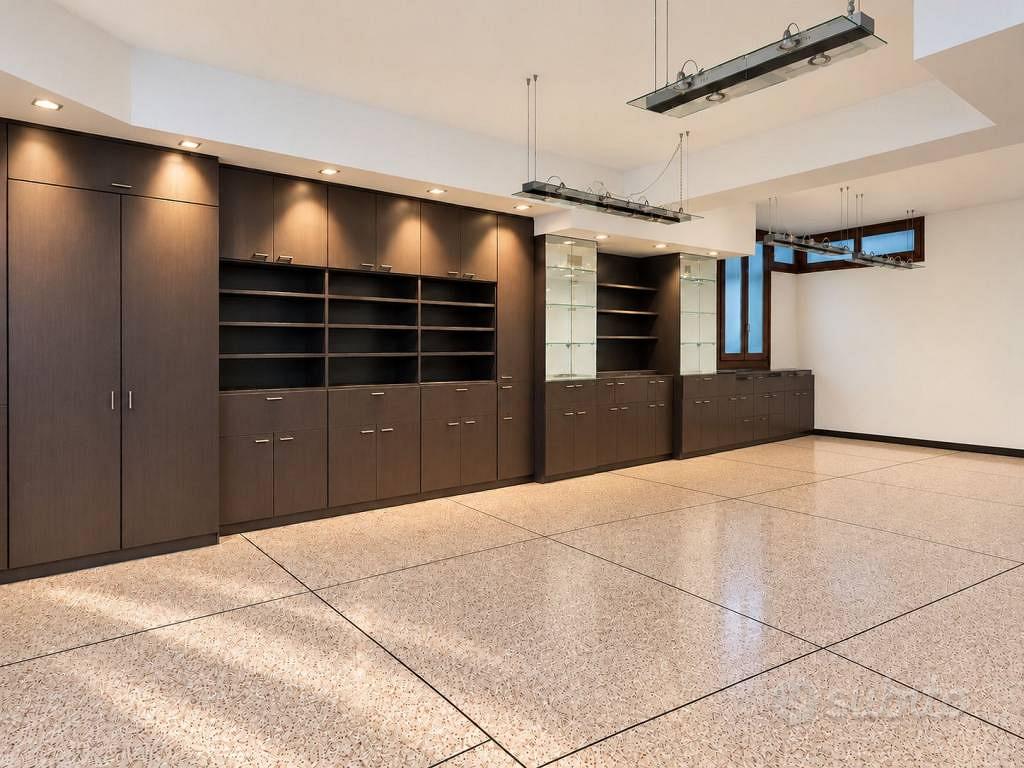 Immobile di 160 m² con 4 locali a Milano - Vista 2