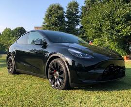 TESLA Model Y - 2022