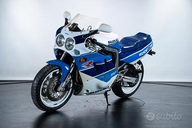 Suzuki GSX R 750 - 1990