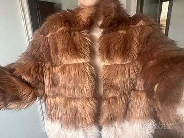 Pelliccia sintetica con tasche