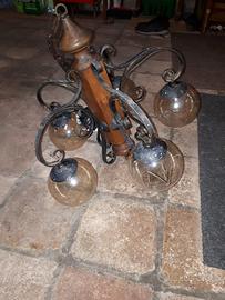 Lampadari in ferro battuto