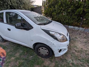 Chevrolet Spark 2015 benzina