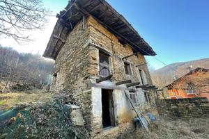 RUSTICO A MONASTERO DI LANZO
