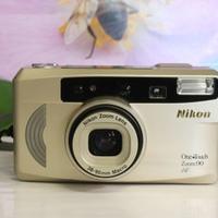 Nikon punta e scatta