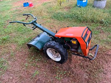Moto coltivatore
