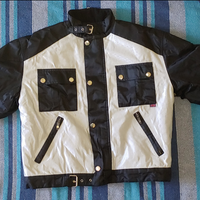 Giubbotto a vita alta nero e bianco