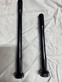 Perni passanti per telaio disco BMC