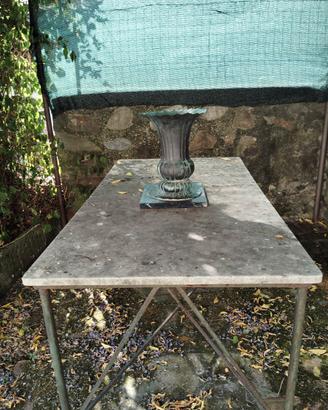 Antico vaso a tulipano dell'ottocento